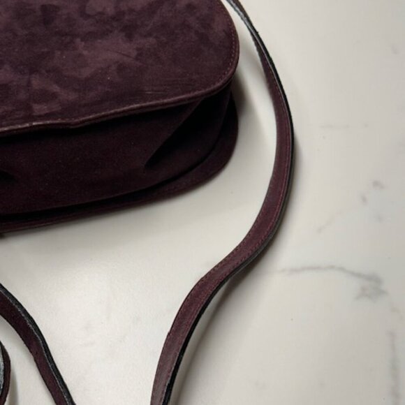 🔥🔥🔥Salvatore Ferragamo Suede Plum/Burgundy Color Crossbody/Shoulder Bag EUC! - Picture 13 of 16